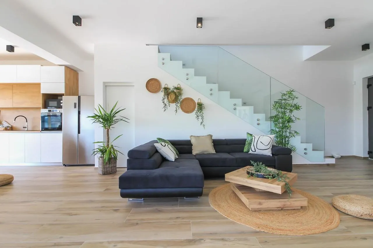 New Modern Luxury Villa Near The Beach With Sea View, Pool, Sauna , Bbq And Playground By Wiibuk Pomer 0*,  Croatia