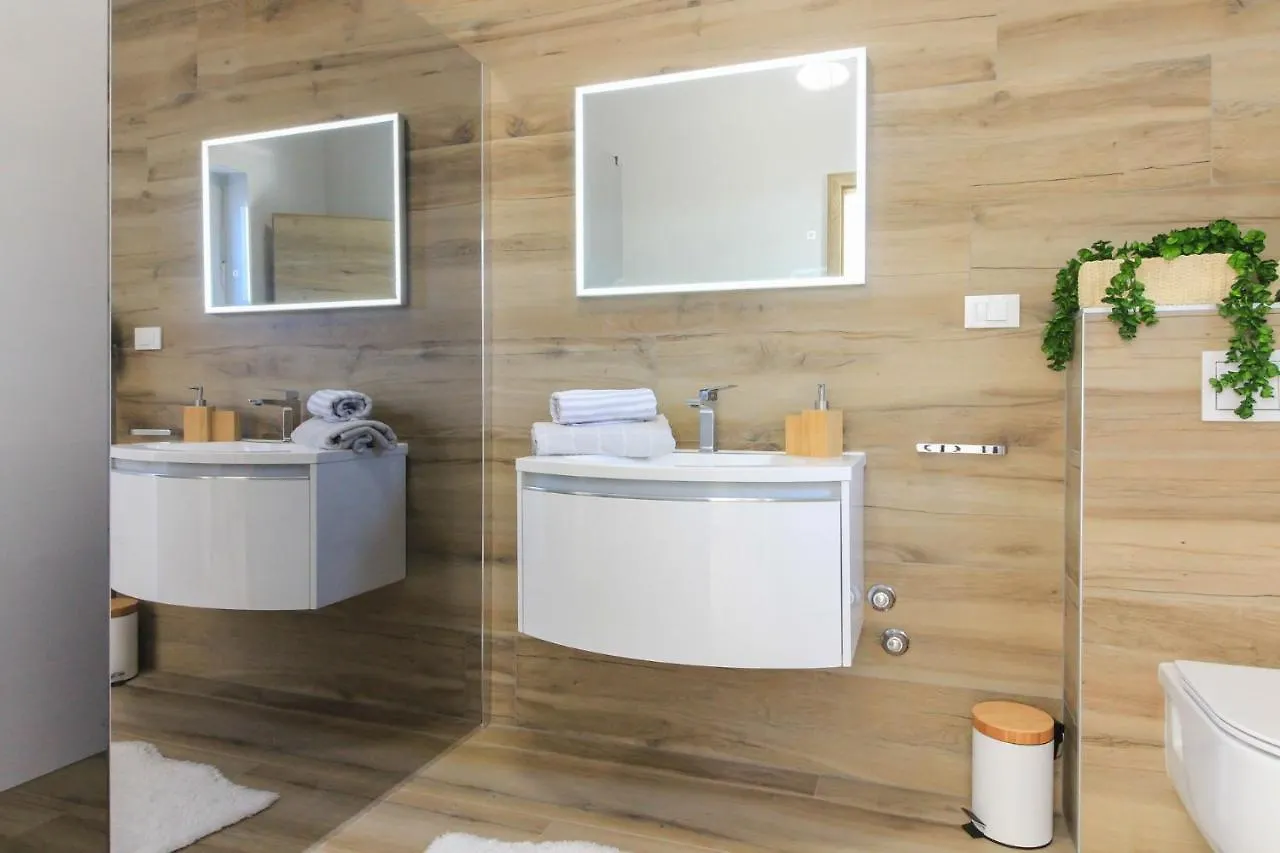 New Modern Luxury Villa Near The Beach With Sea View, Pool, Sauna , Bbq And Playground By Wiibuk Pomer Croatia
