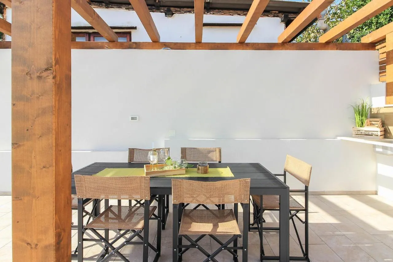 New Modern Luxury Villa Near The Beach With Sea View, Pool, Sauna , Bbq And Playground By Wiibuk Pomer
