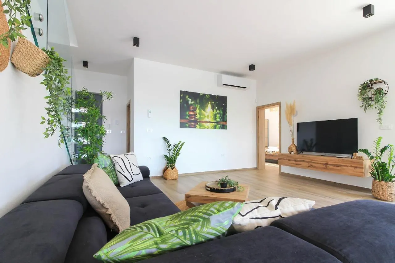 New Modern Luxury Villa Near The Beach With Sea View, Pool, Sauna , Bbq And Playground By Wiibuk Pomer