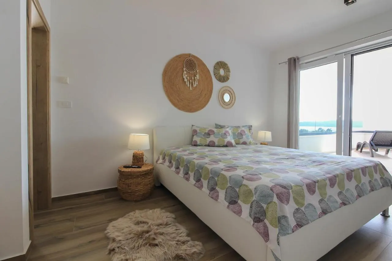 New Modern Luxury Villa Near The Beach With Sea View, Pool, Sauna , Bbq And Playground By Wiibuk Pomer 0*,  Croatia