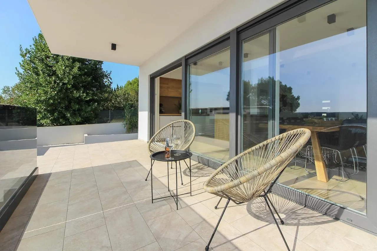 New Modern Luxury Villa Near The Beach With Sea View, Pool, Sauna , Bbq And Playground By Wiibuk Pomer