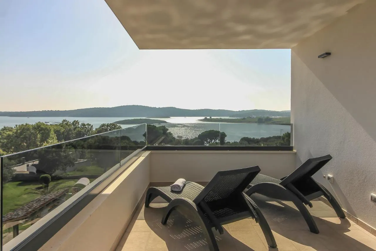 New Modern Luxury Villa Near The Beach With Sea View, Pool, Sauna , Bbq And Playground By Wiibuk Pomer