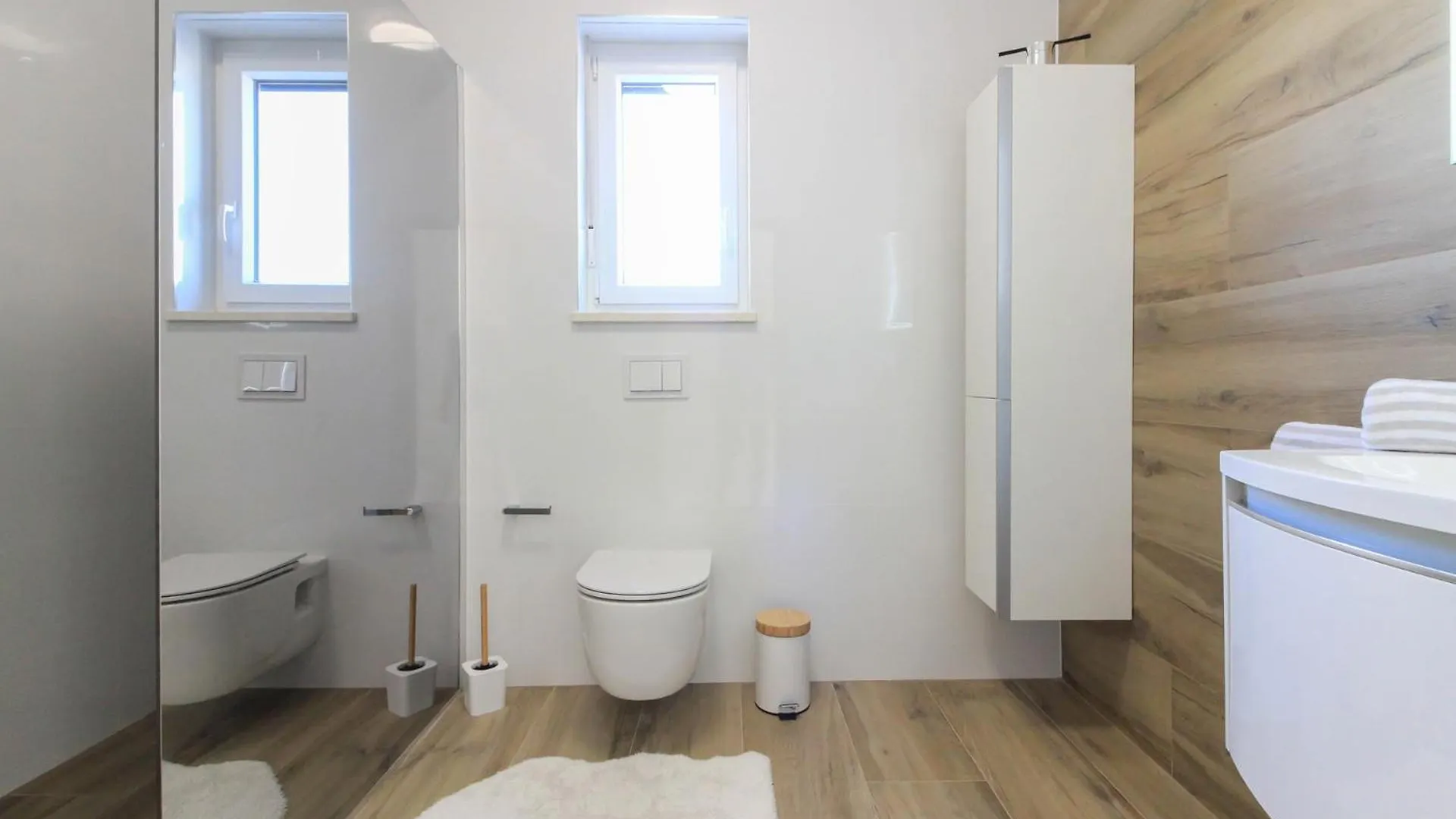 New Modern Luxury Villa Near The Beach With Sea View, Pool, Sauna , Bbq And Playground By Wiibuk Pomer